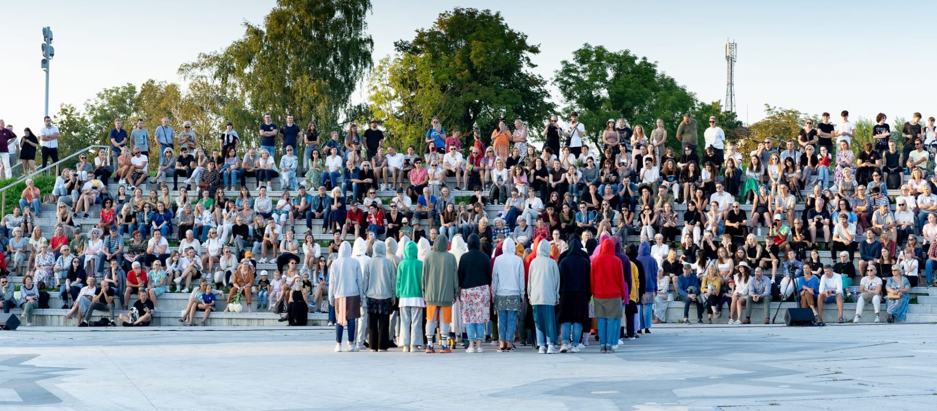 Šeiko dance company | INSANE